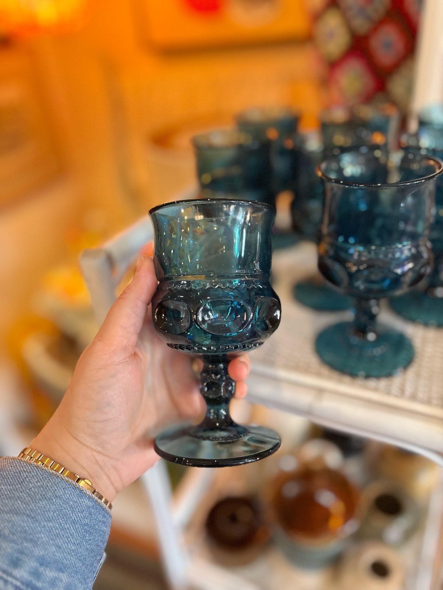Set of 8 blue coloured wine glasses