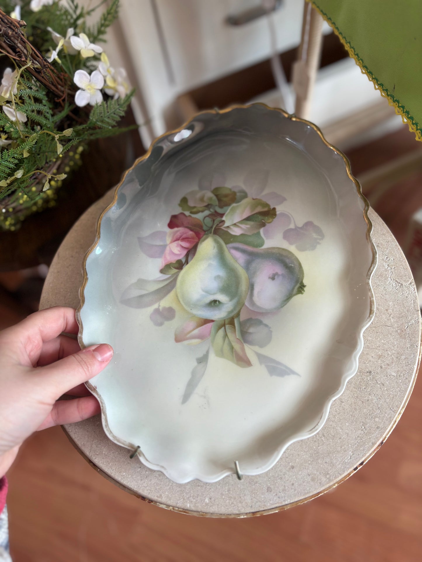 Prince Regent Bavaria Wall Tray - Pears & Flowers