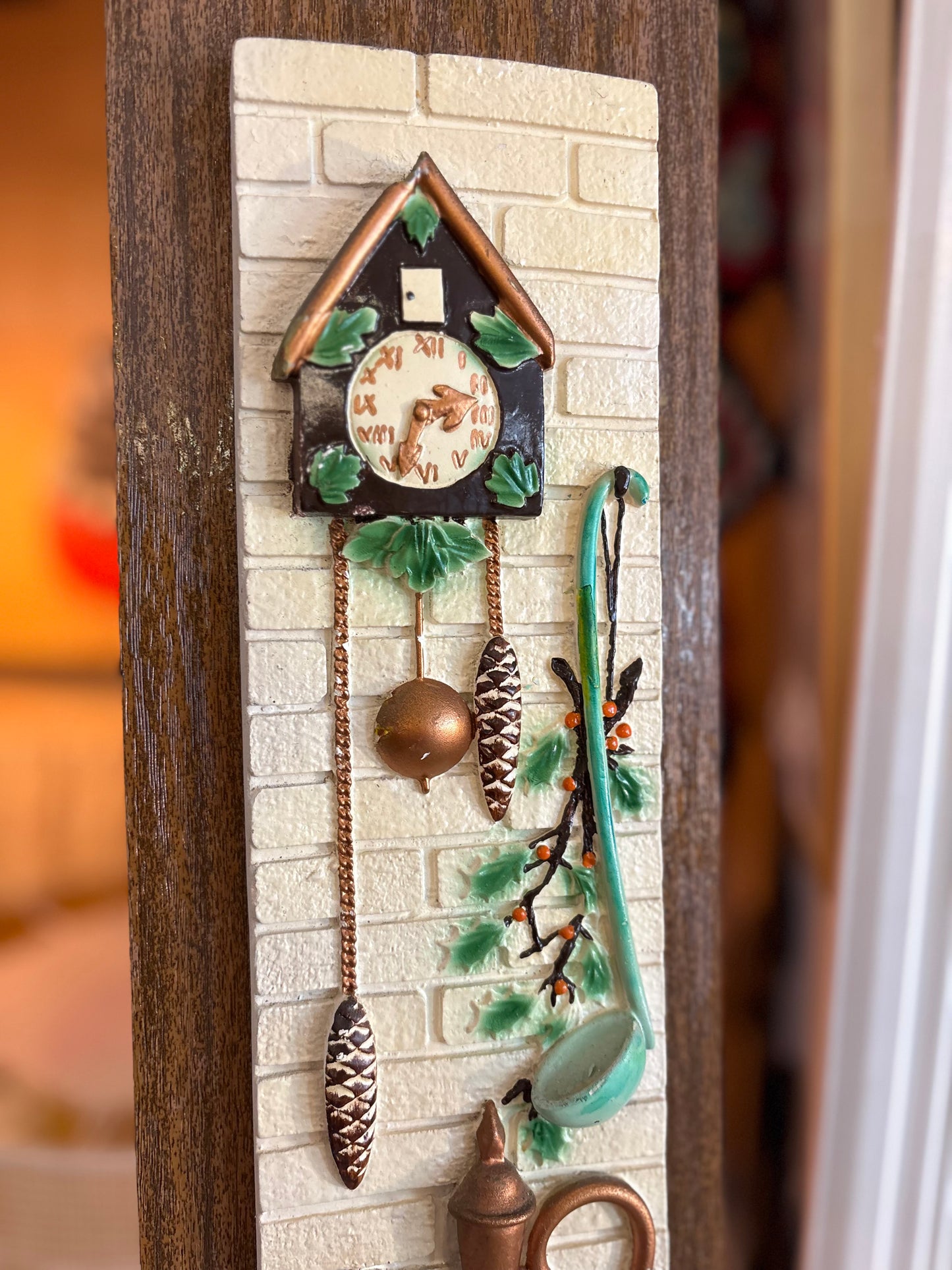 Mid Century Kitchen Plaque - Cuckoo Clock