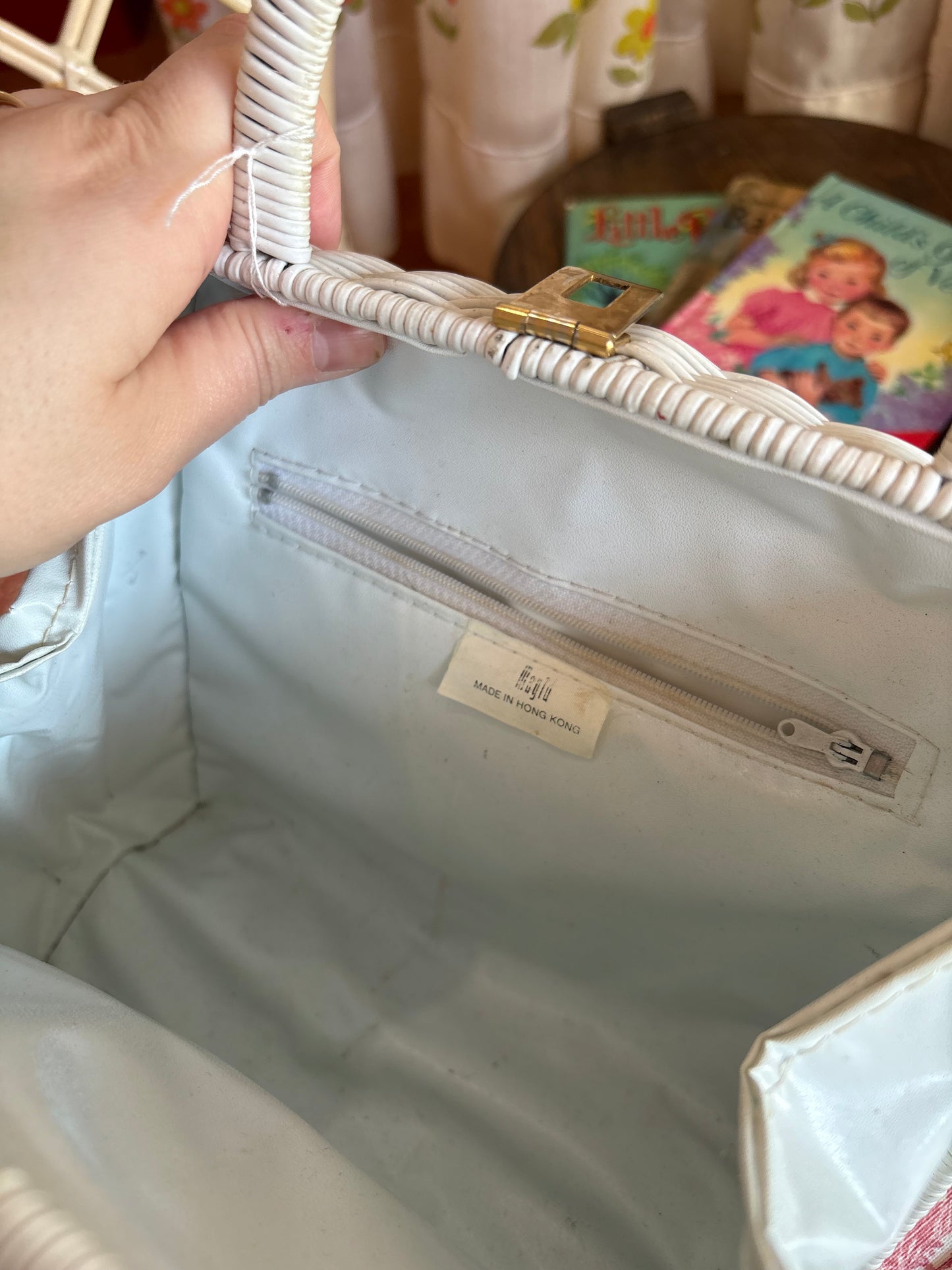 White wicker handbag