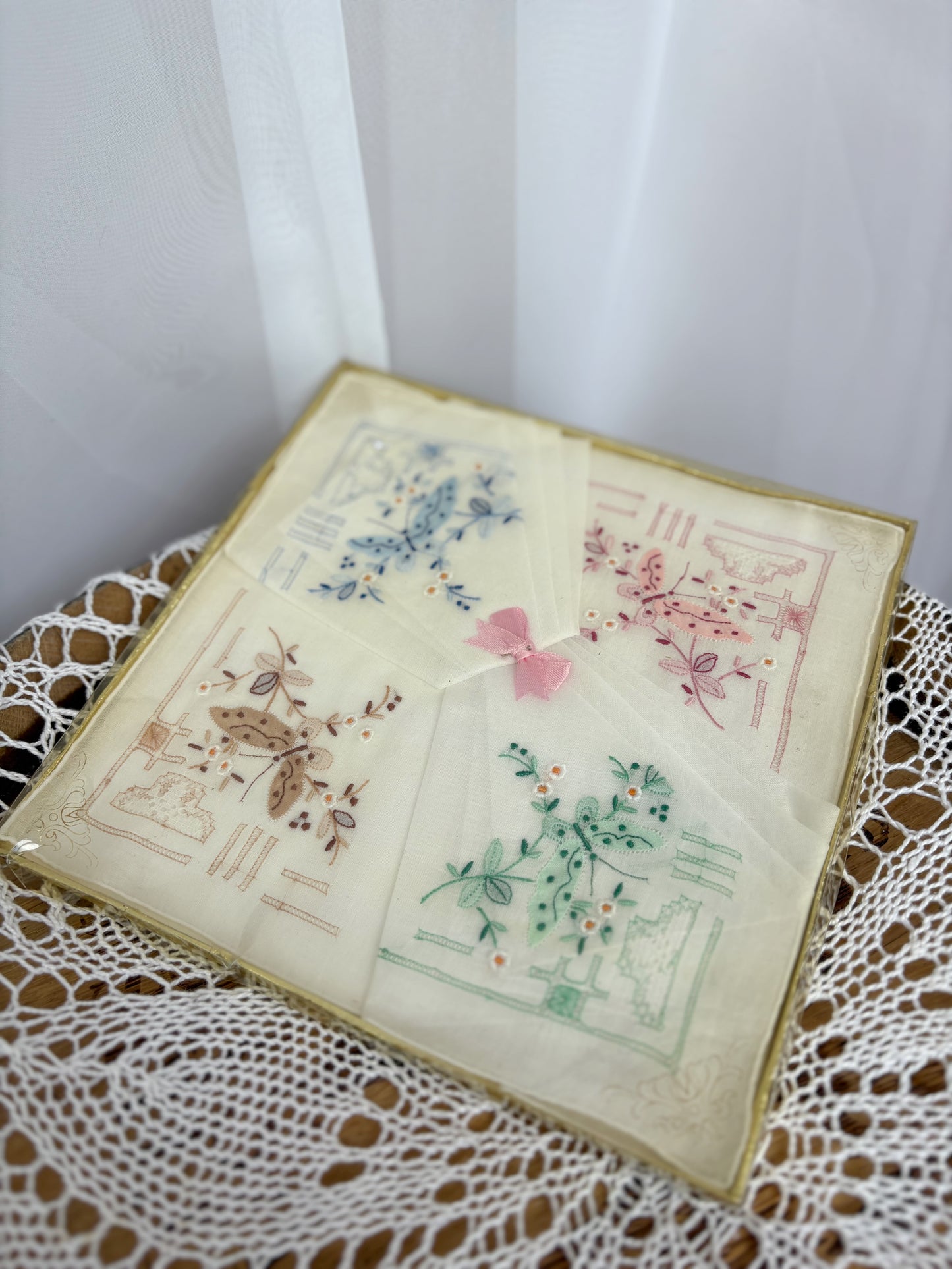 Butterfly handkerchief set - unopened