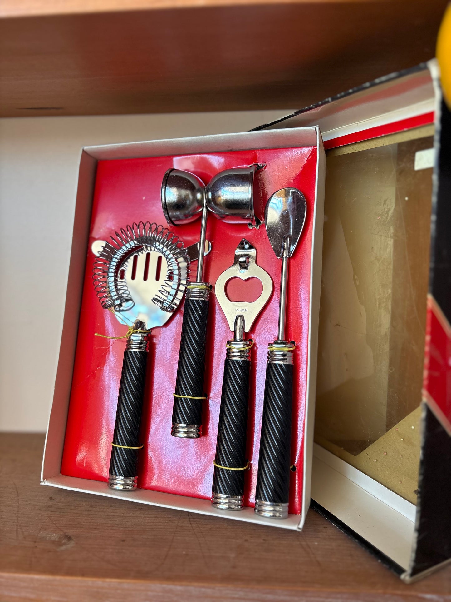 Vintage 4 Piece Bar Set