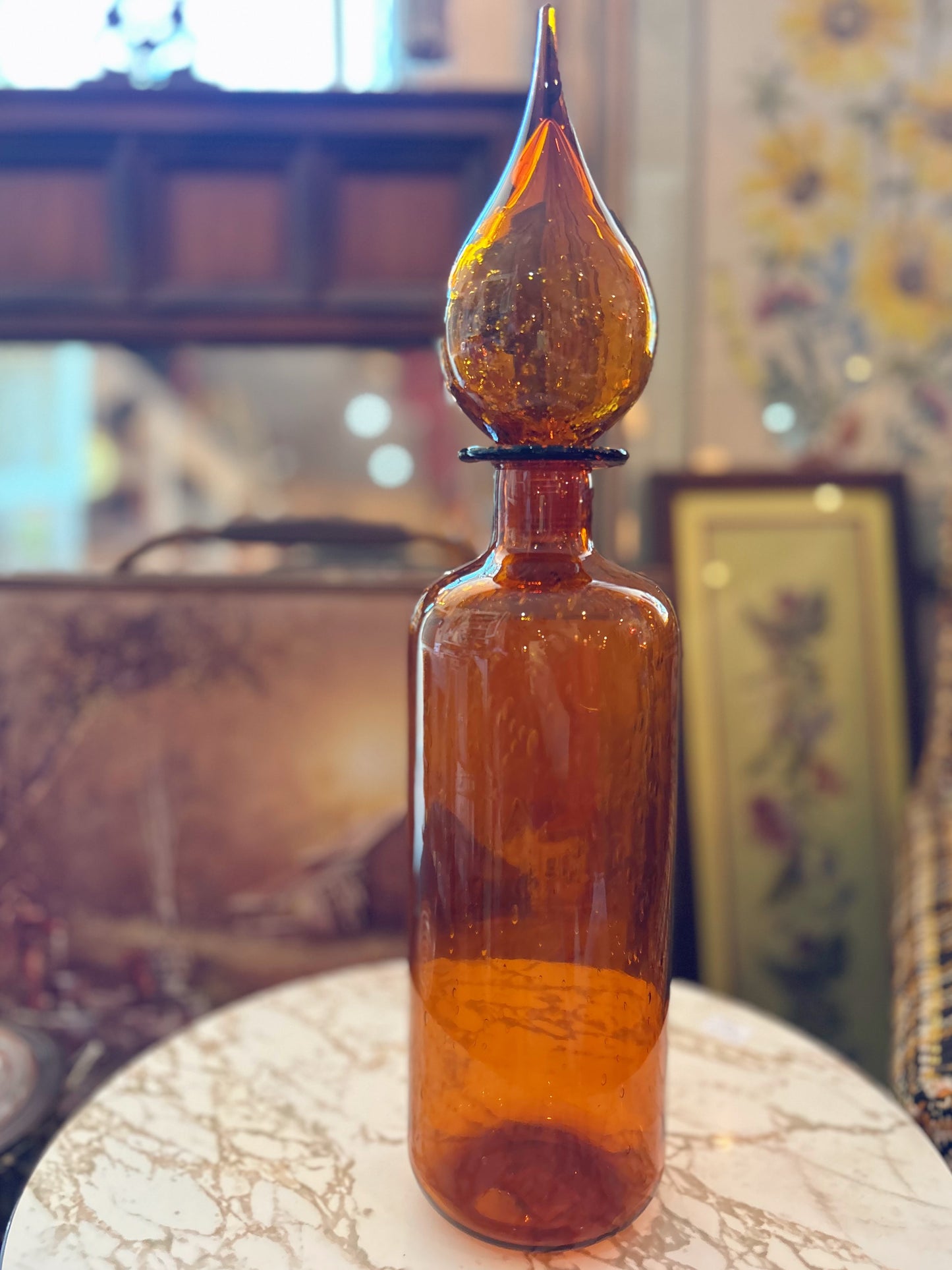 Amber bottle with lid - decanter