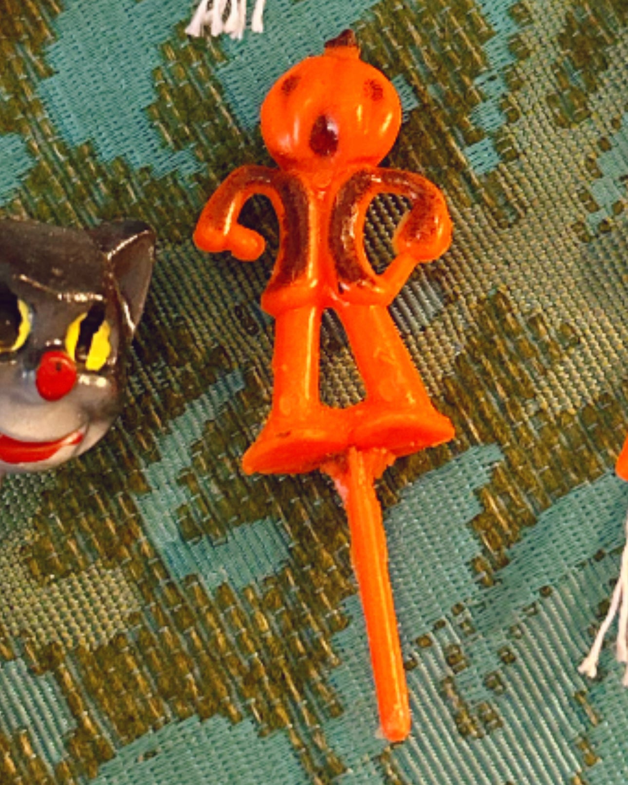 Super rare vintage Halloween picks