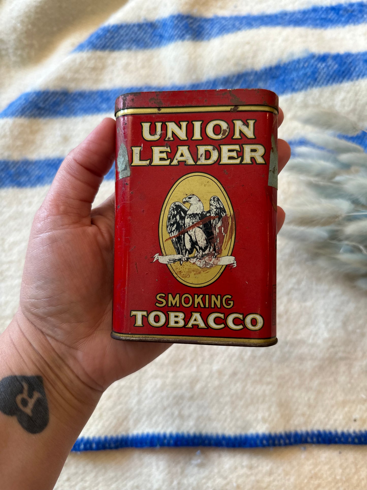 Union Leader vintage tobacco tin