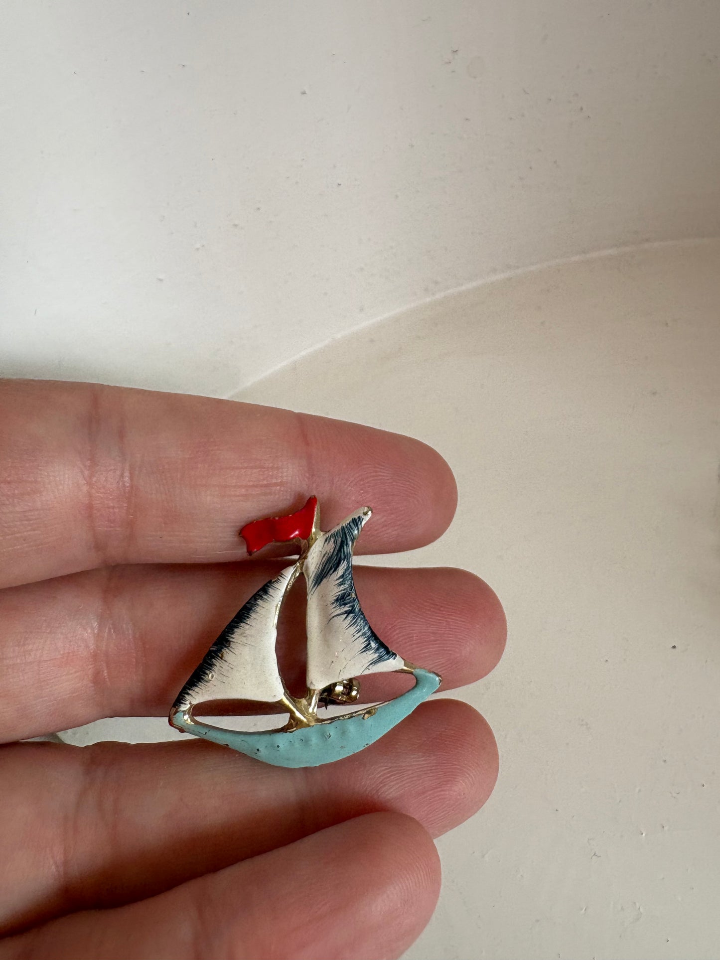Brooch #8 - sailboat