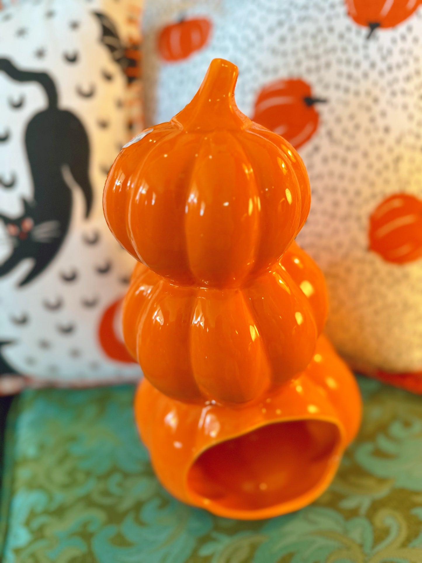 Stacking pumpkins ceramic candle holder