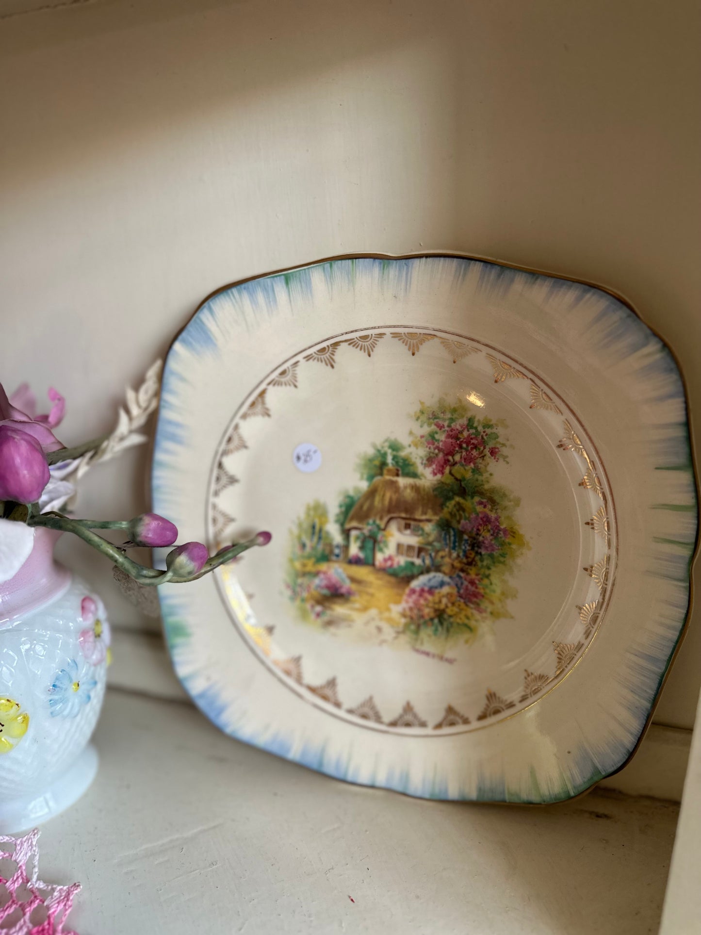 Porcelain Plate H & K Tunstall Homestead Cottage Home & Gardens