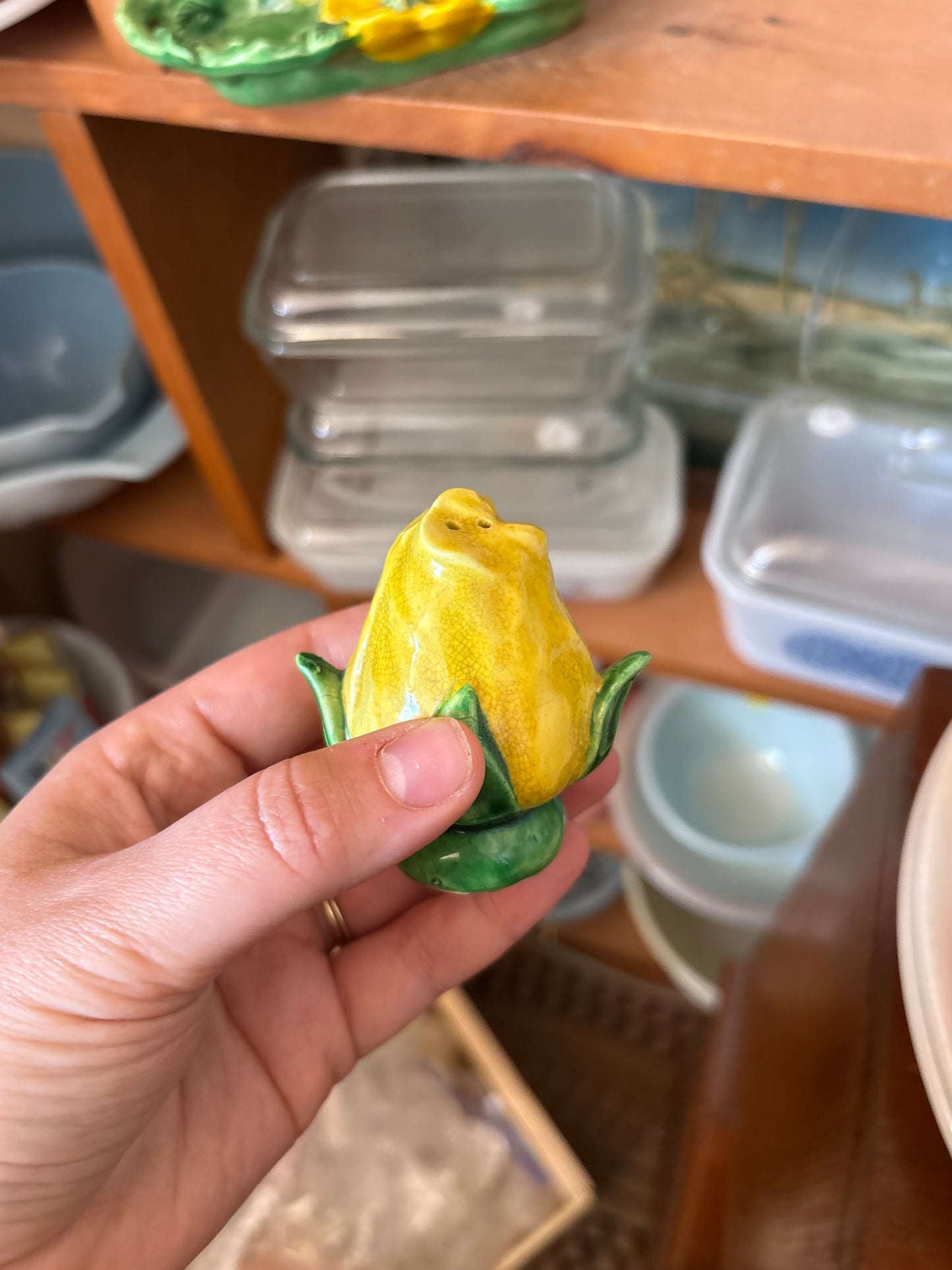 Yellow rosebud salt & pepper shakers with tray