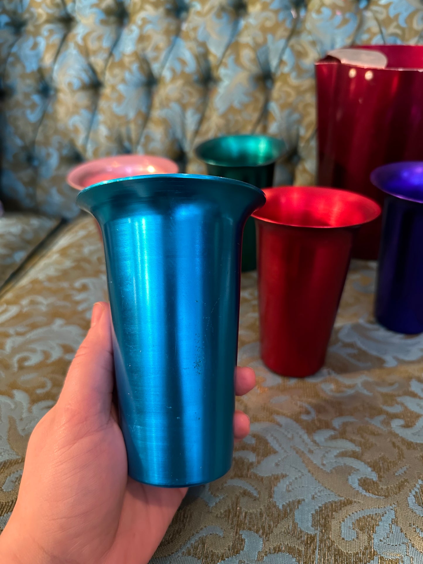 Set of 5 aluminum tumblers with aluminum pitcher