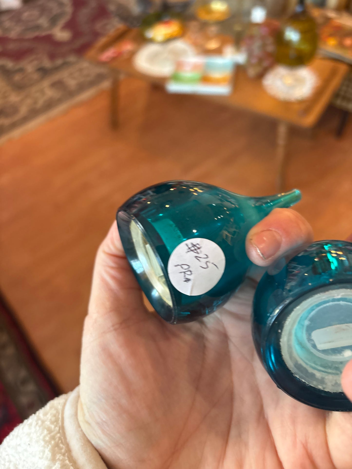 Teardrop Salt & Pepper Shaker Set