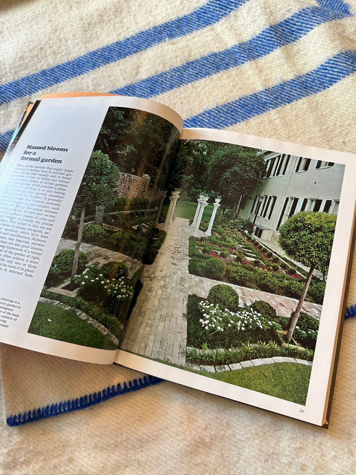 1978 The Time-Life Encyclopedia of Gardening Annuals Book