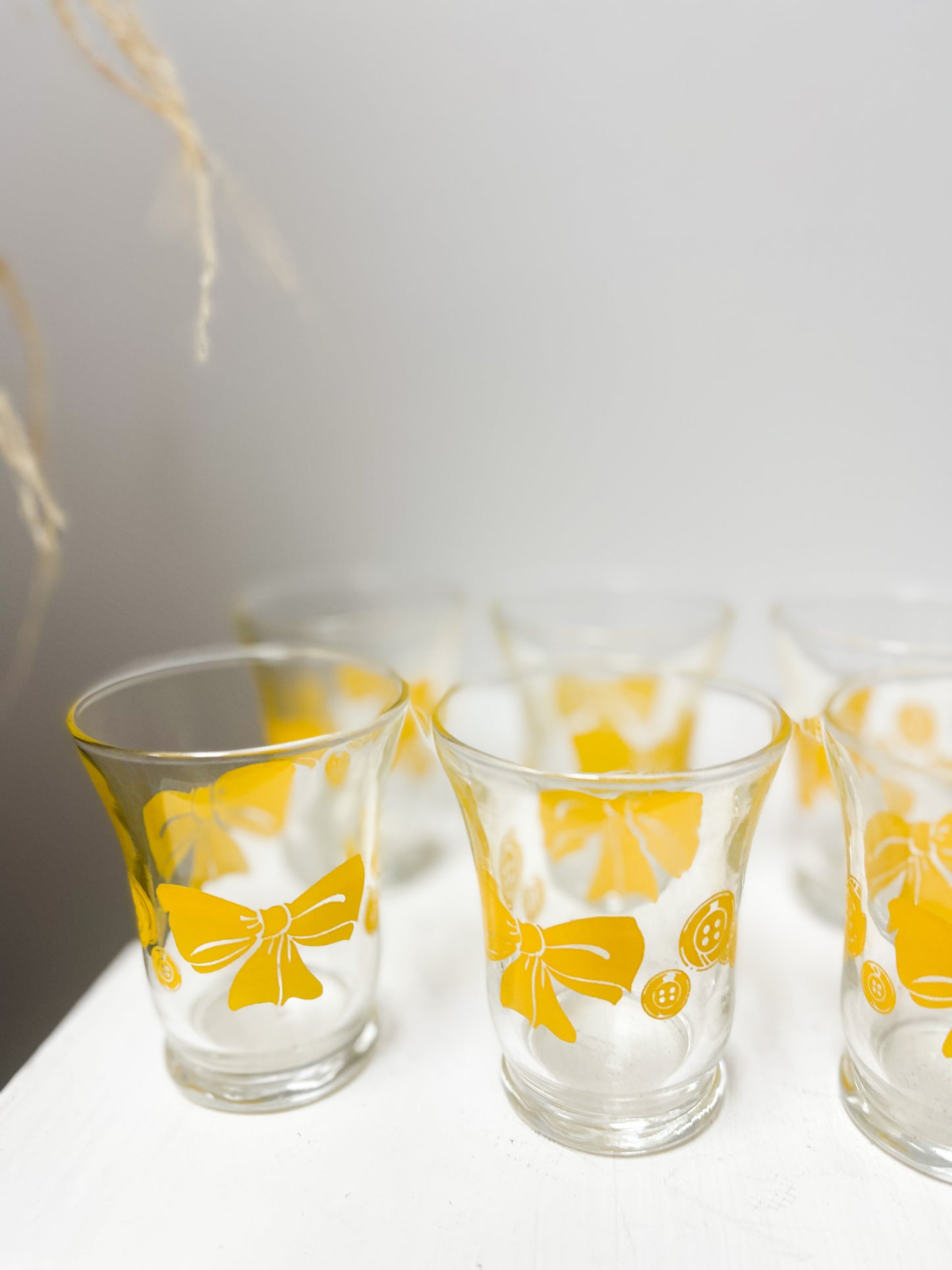 Buttons & Bows ~ Set of 8 Juice Glasses