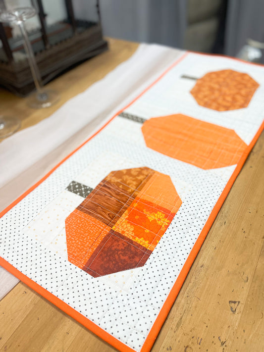 Quilted Pumpkin Table Runner