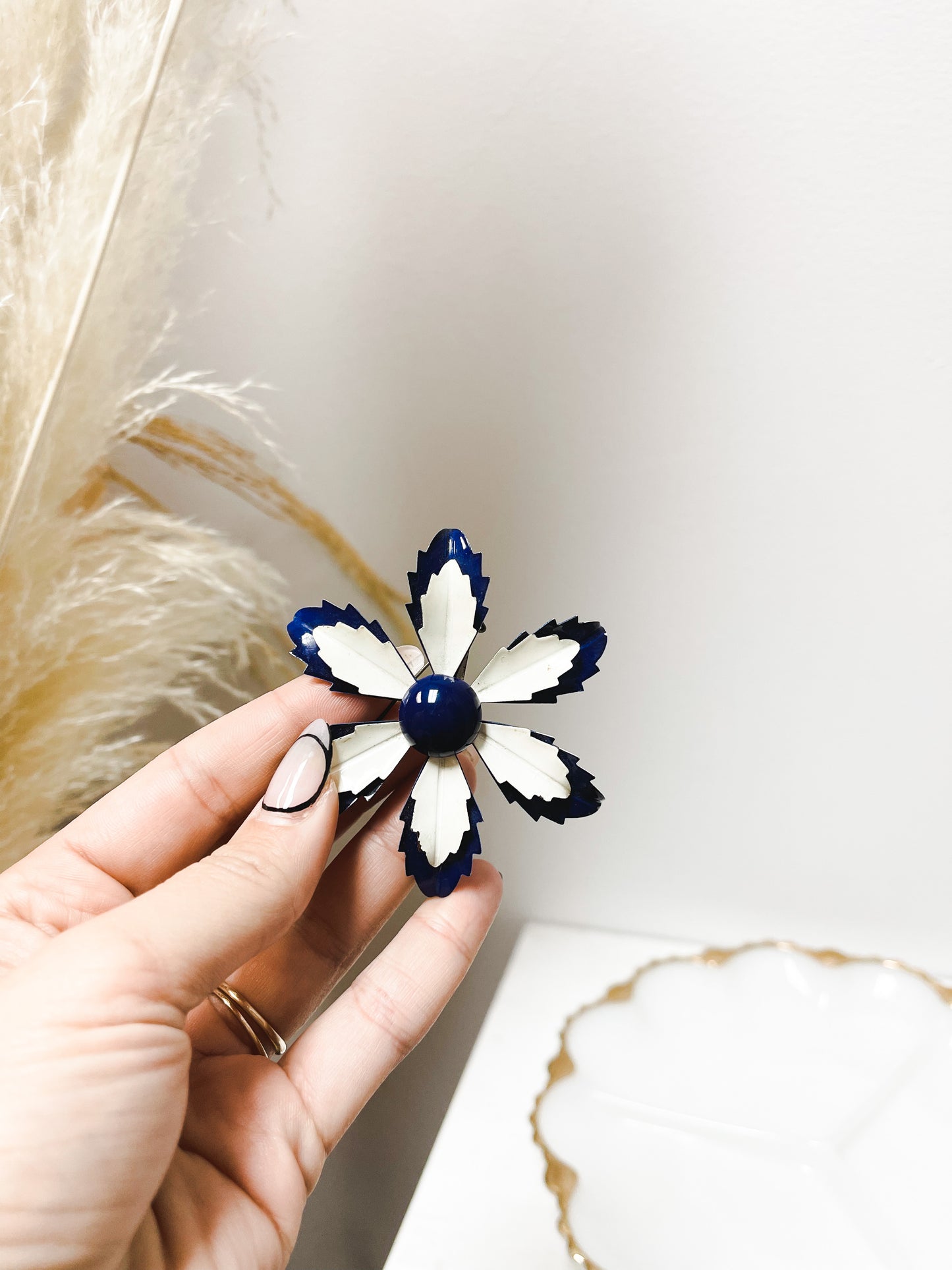 Blue & White Flower Enamel brooch