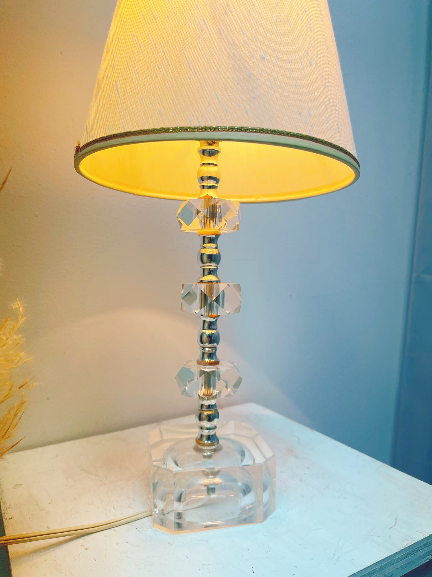 Vintage lamp vase + shade