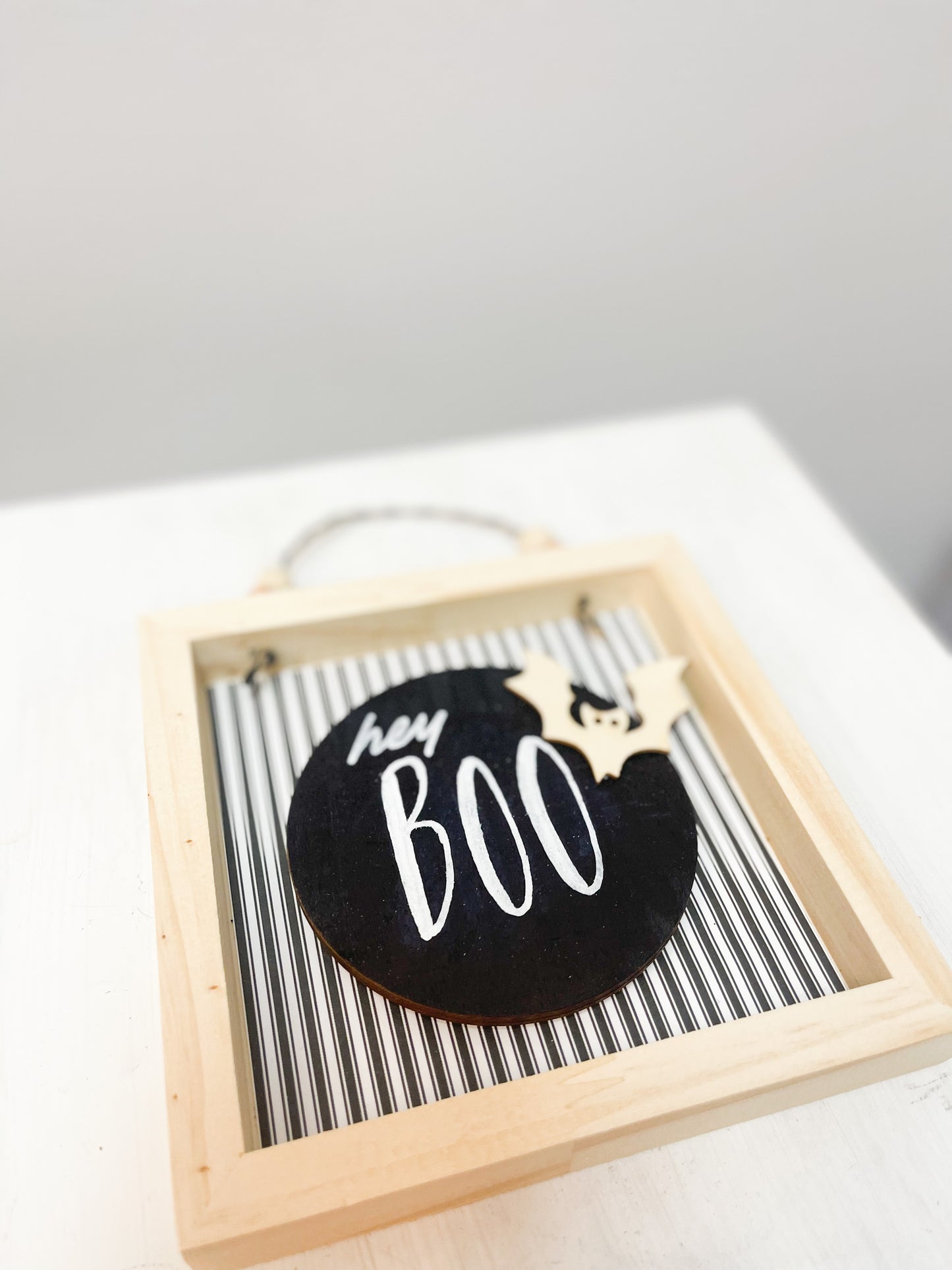 Hey Boo Sign with Stripe Background