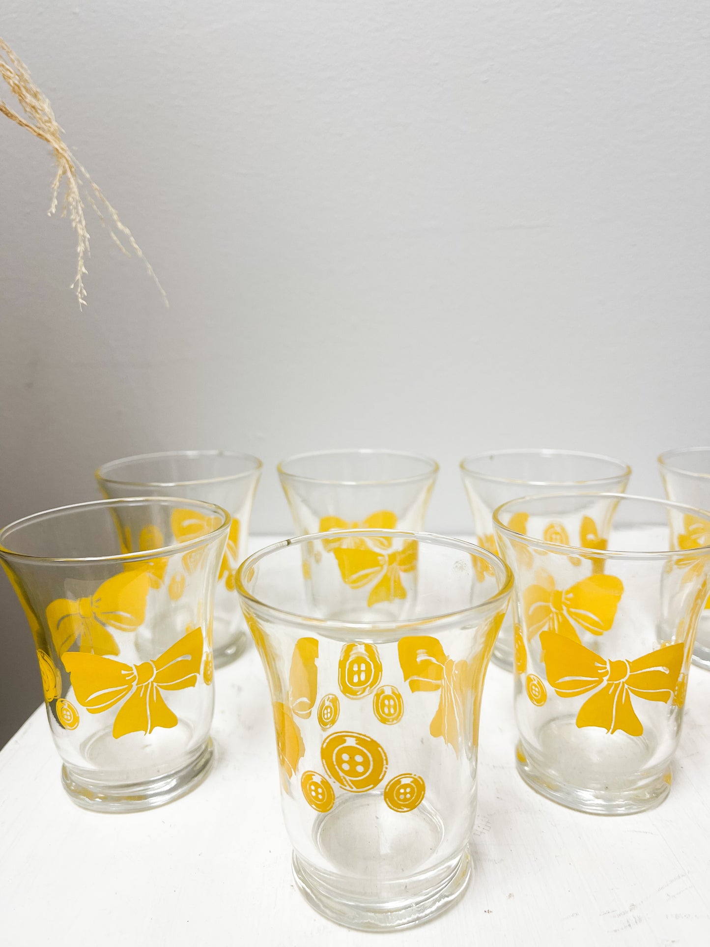 Buttons & Bows ~ Set of 8 Juice Glasses