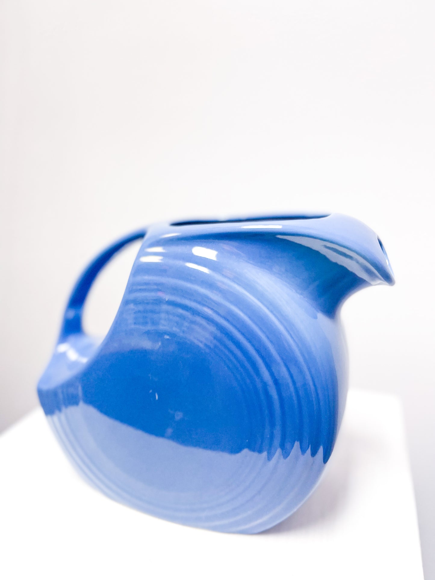 Dark blue Fiesta Jug