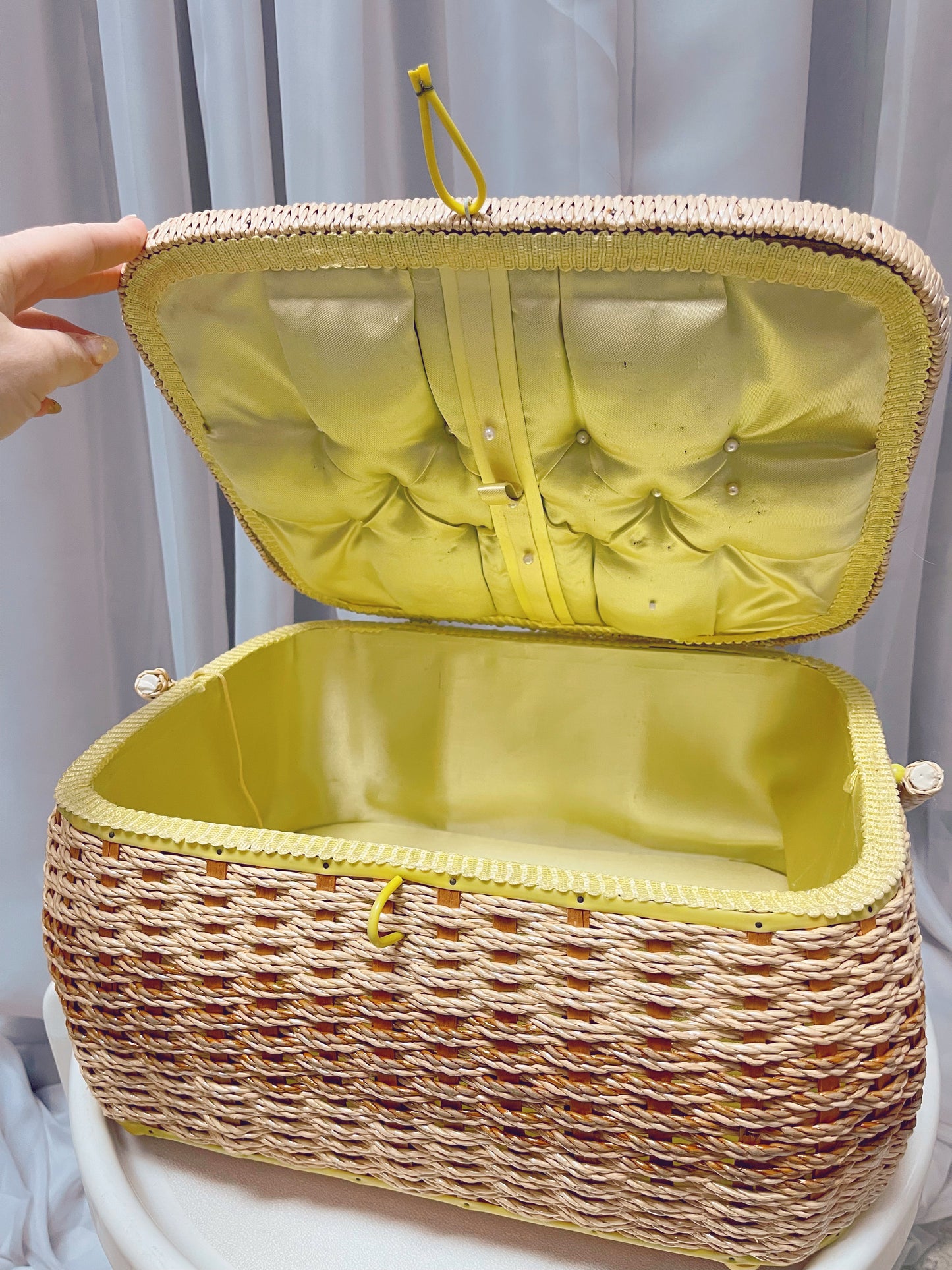 Large sewing basket