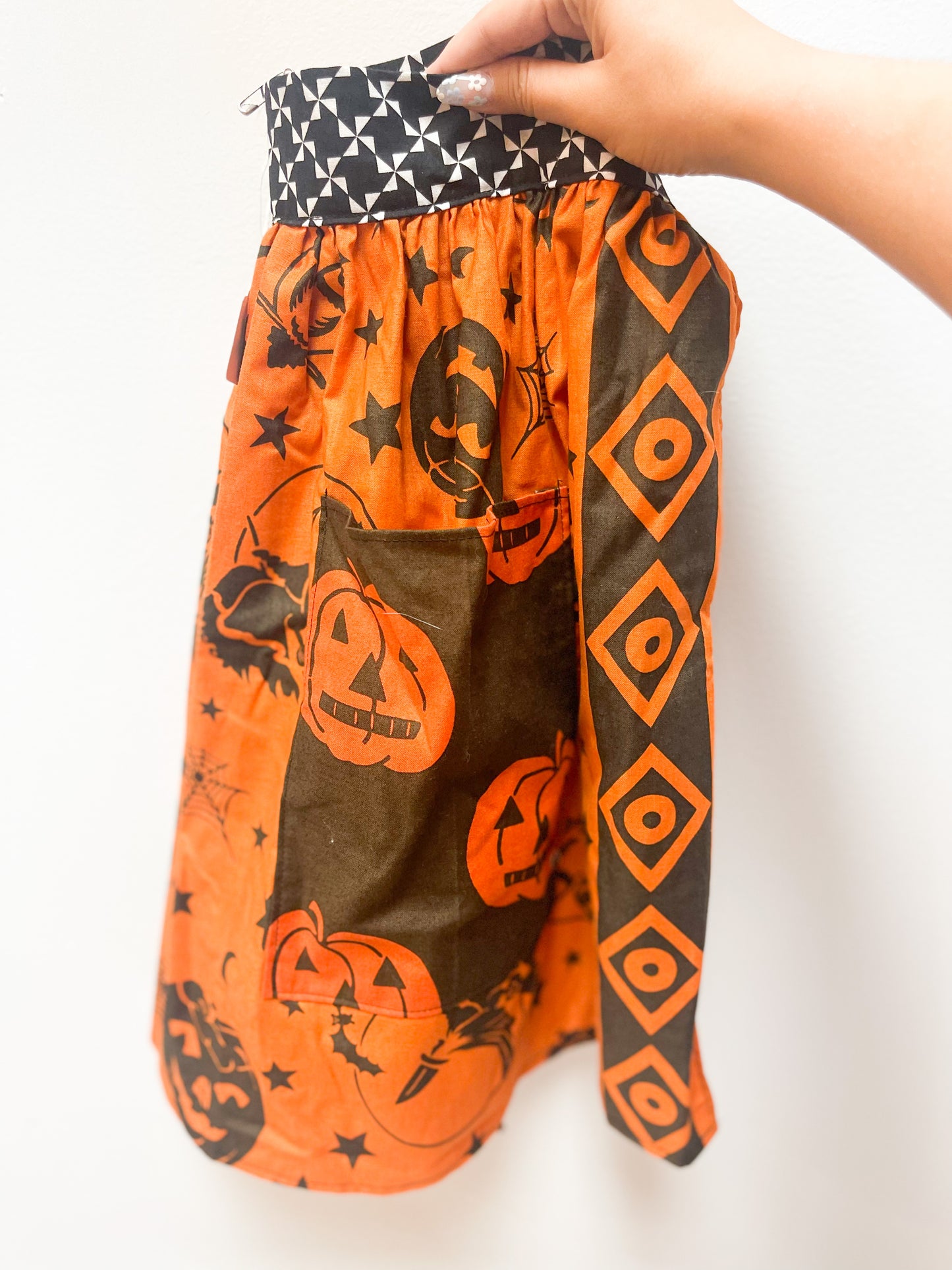 Halloween Aprons by Sweet Memories