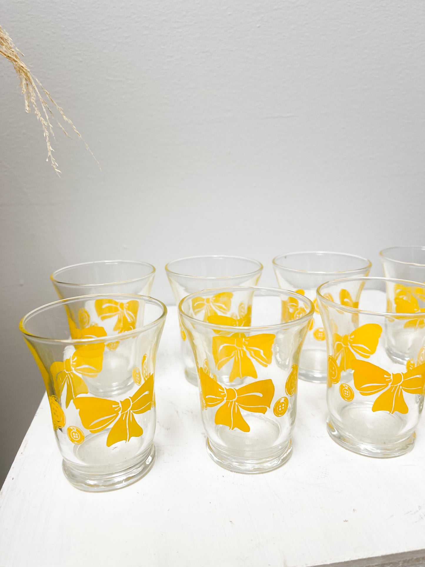 Buttons & Bows ~ Set of 8 Juice Glasses