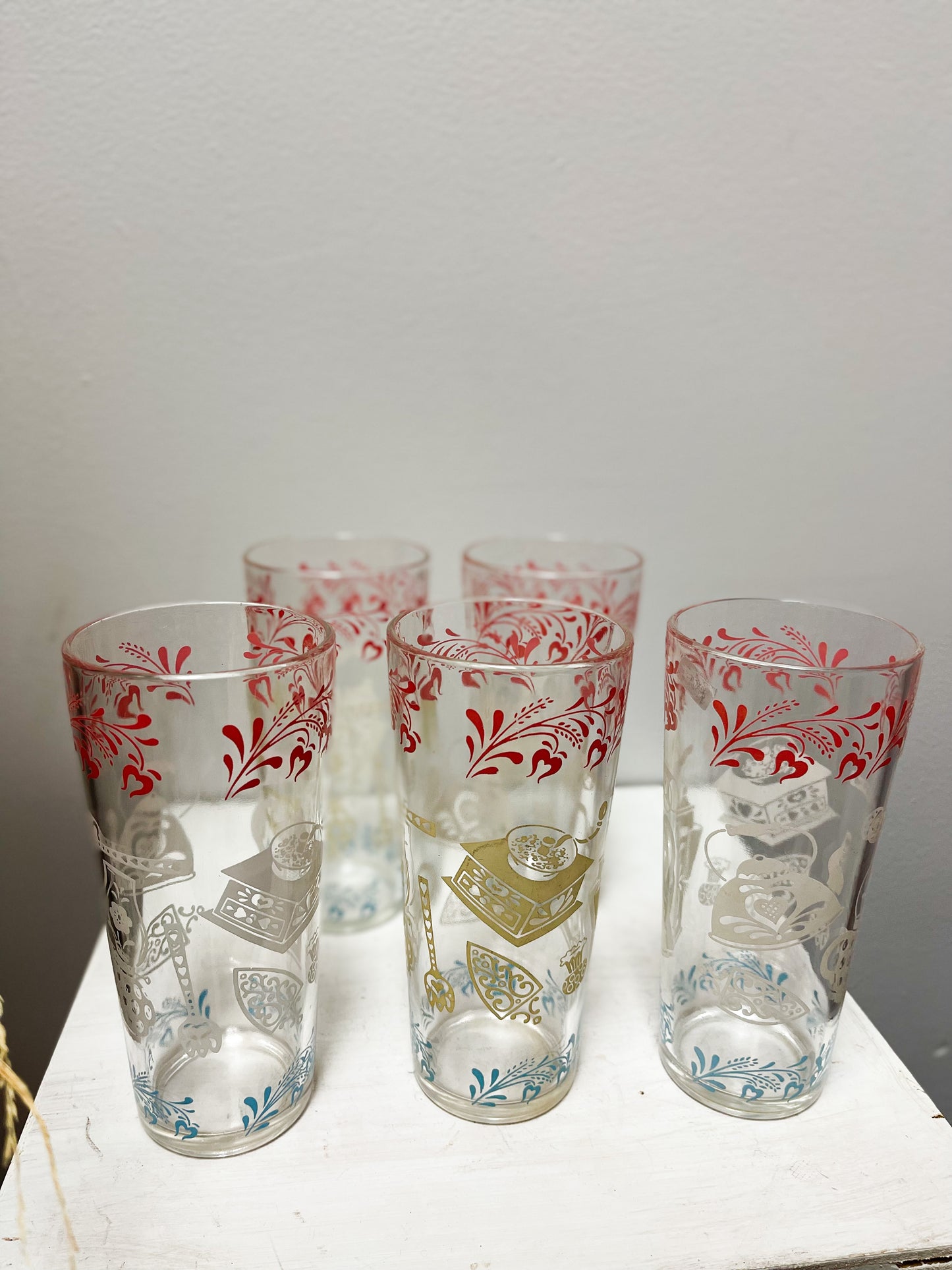 Set of 5 Hazel Atlas drinking glasses