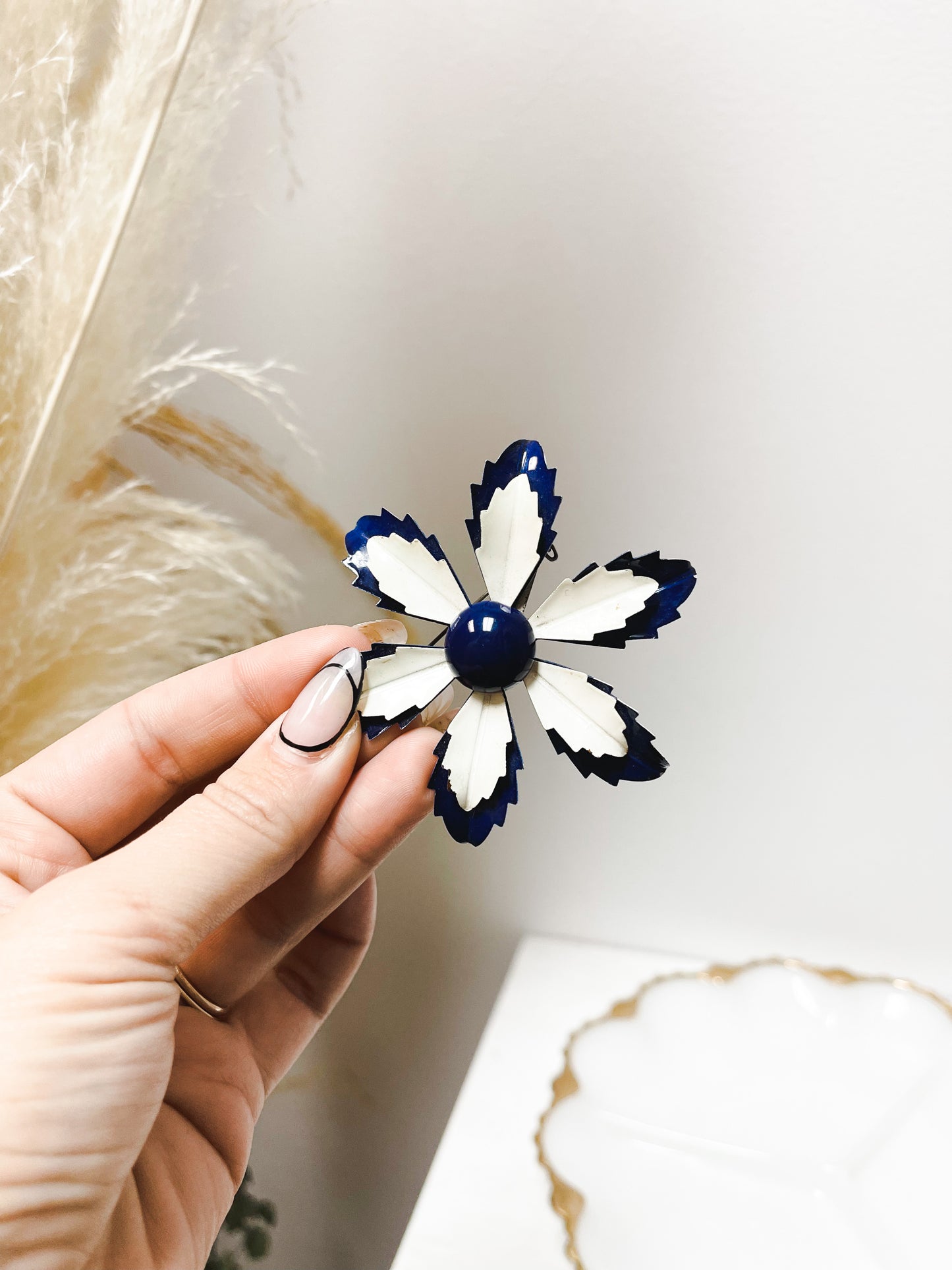 Blue & White Flower Enamel brooch