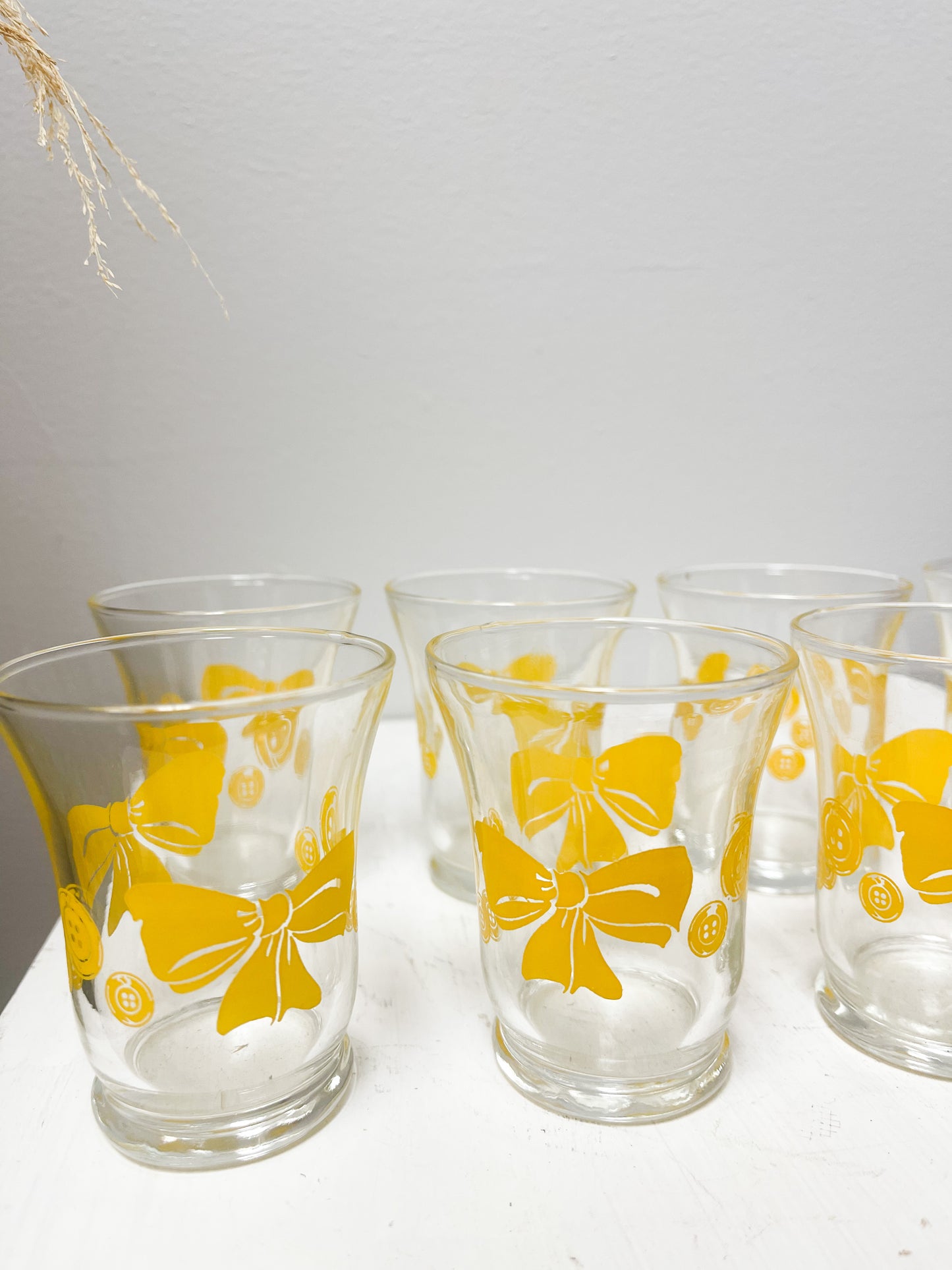 Buttons & Bows ~ Set of 8 Juice Glasses