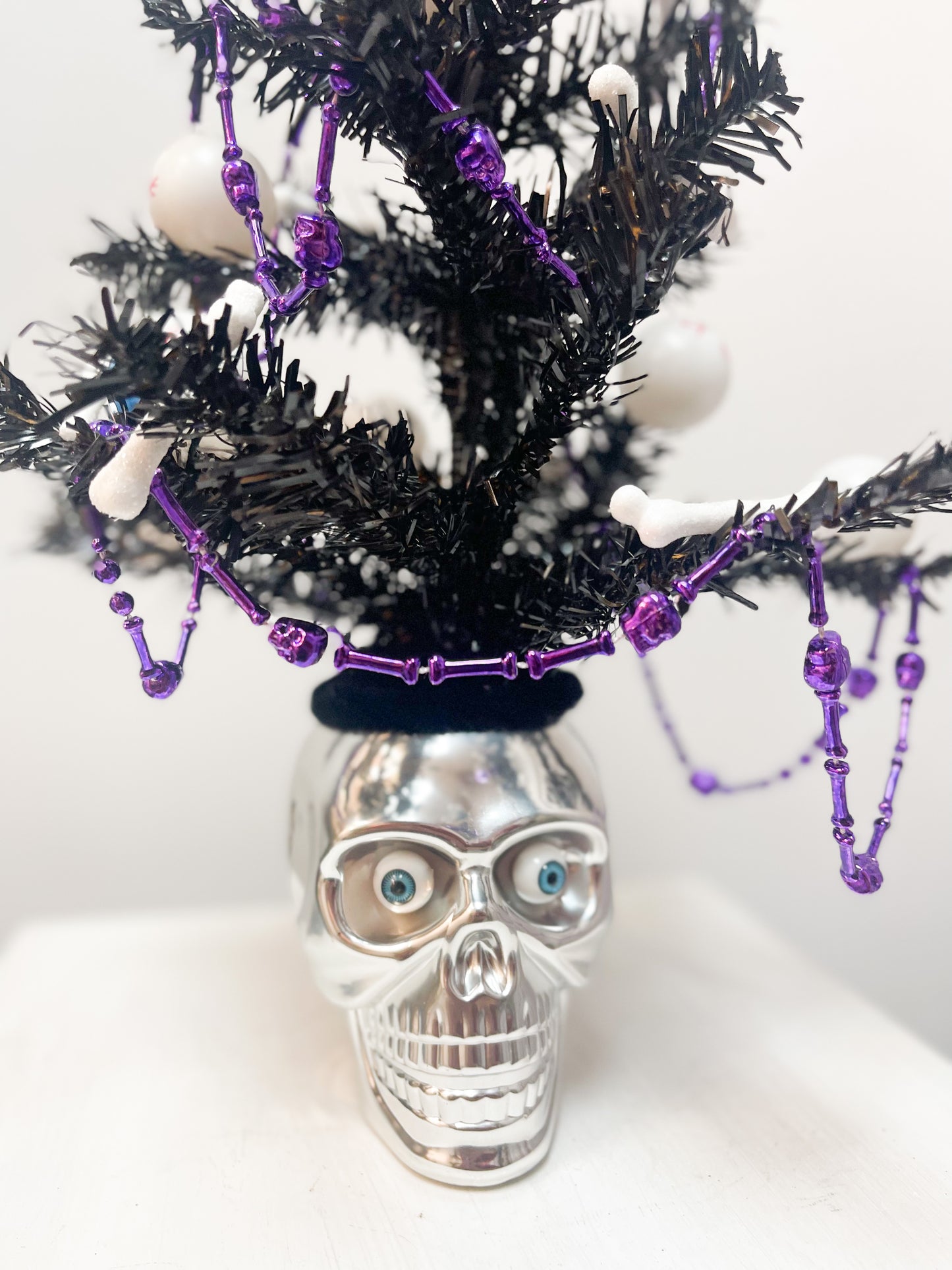 Halloween Tree with Silver Skull