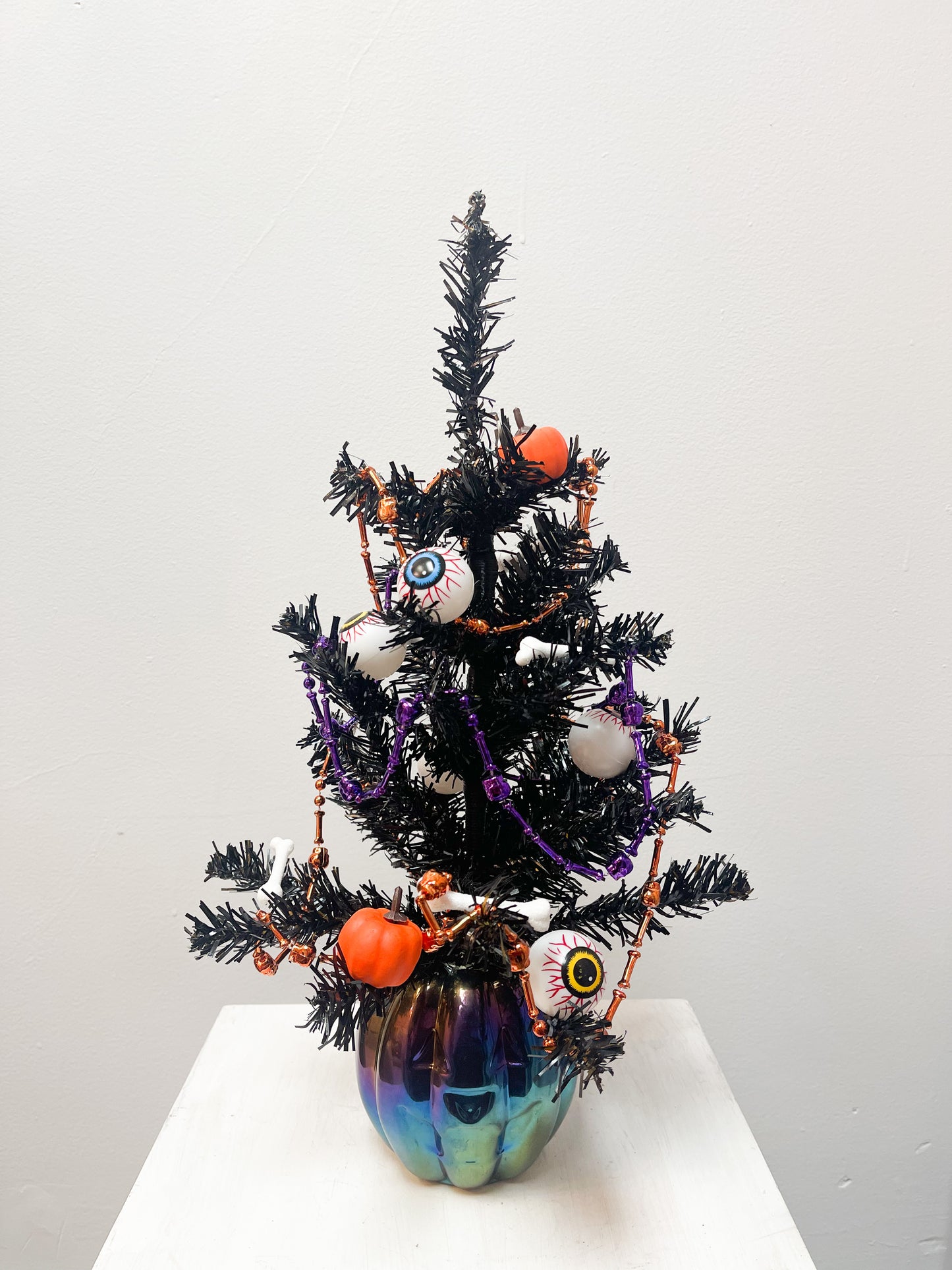 Halloween Tree with Lustre Pumpkin base