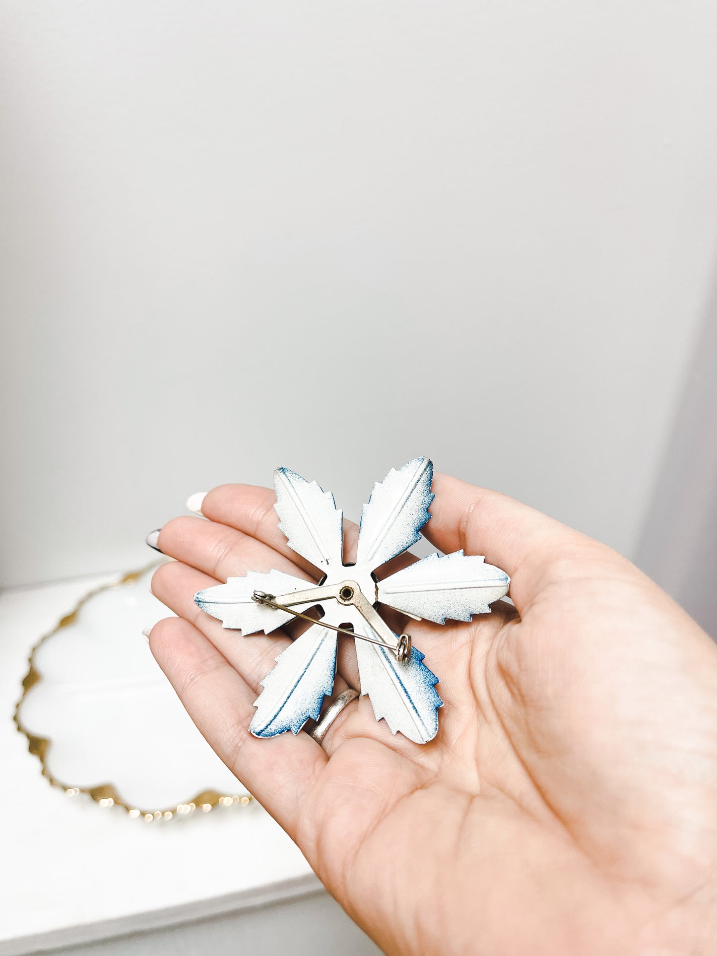 Blue & White Flower Enamel brooch