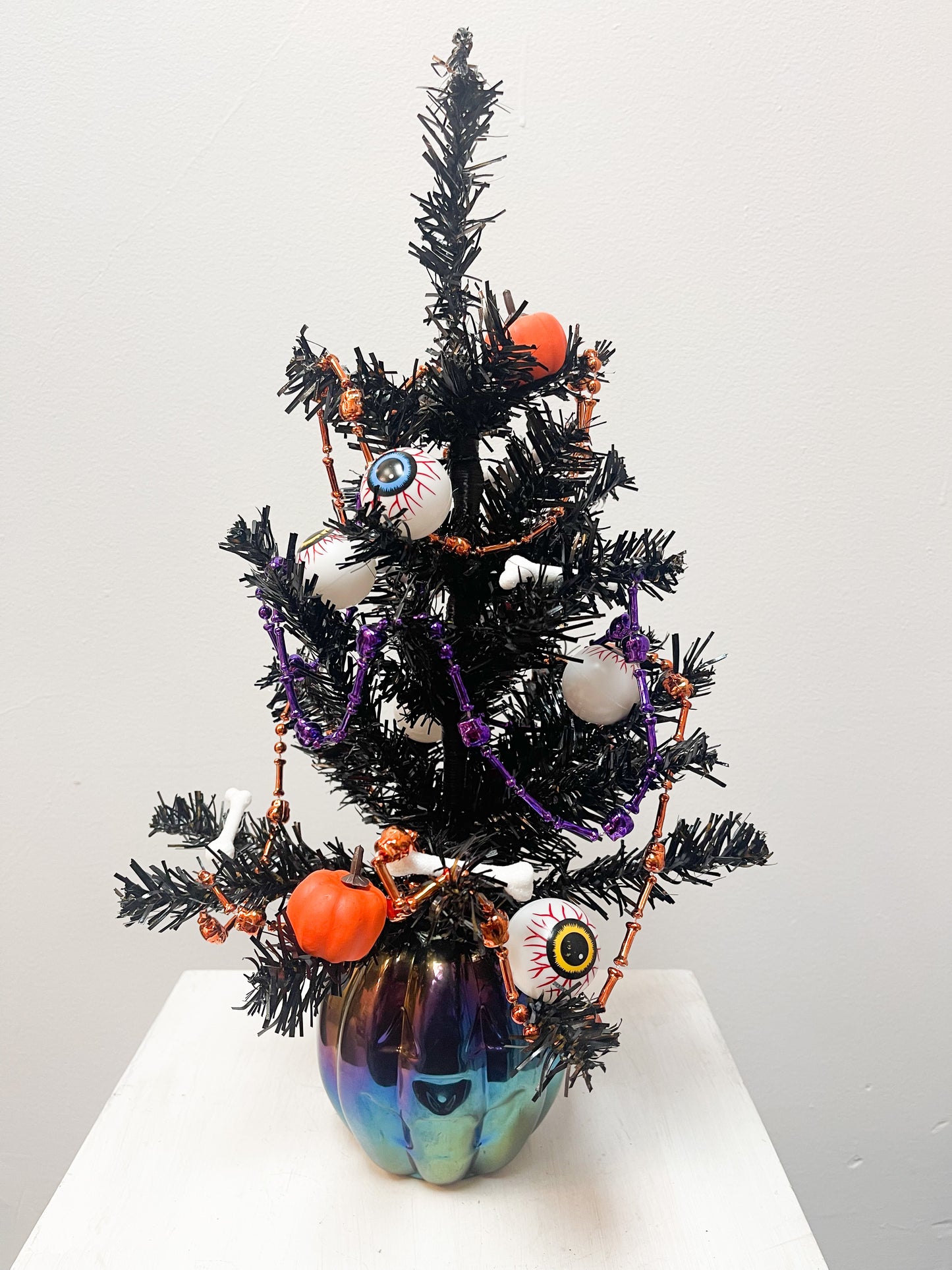 Halloween Tree with Lustre Pumpkin base