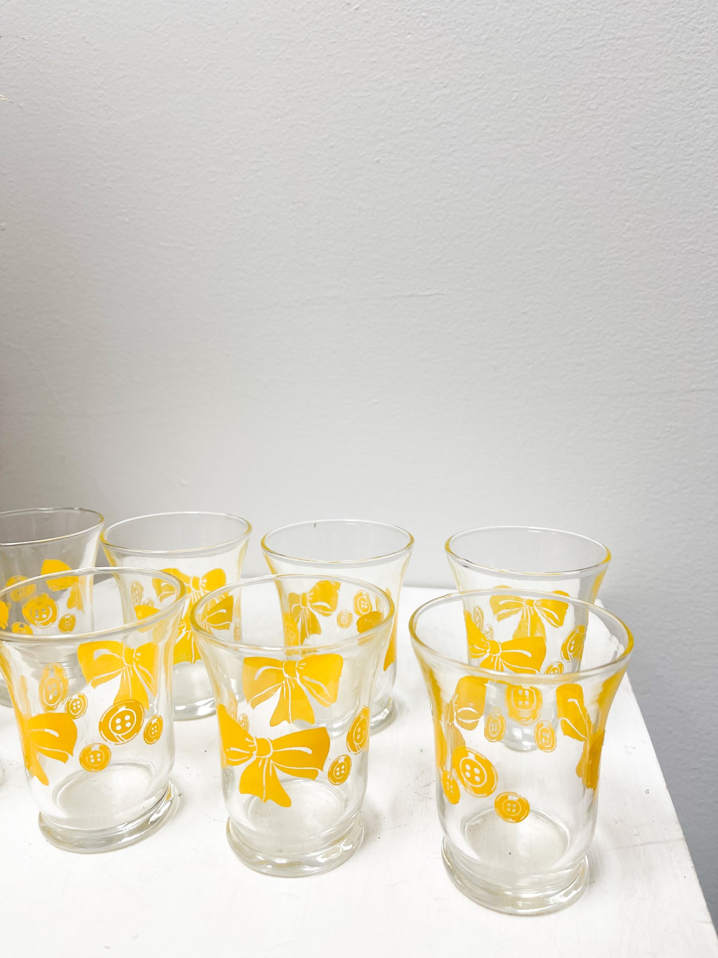 Buttons & Bows ~ Set of 8 Juice Glasses