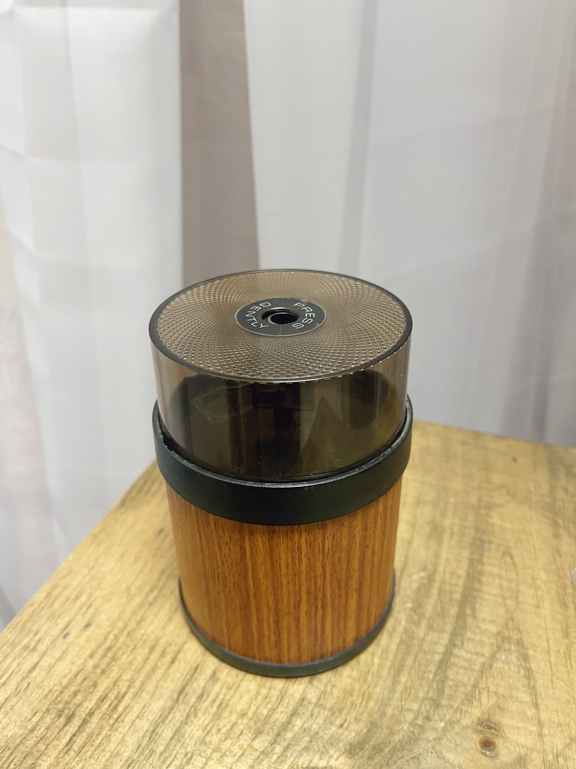 Electric Pencil Sharpener – prettyvintagecambridge